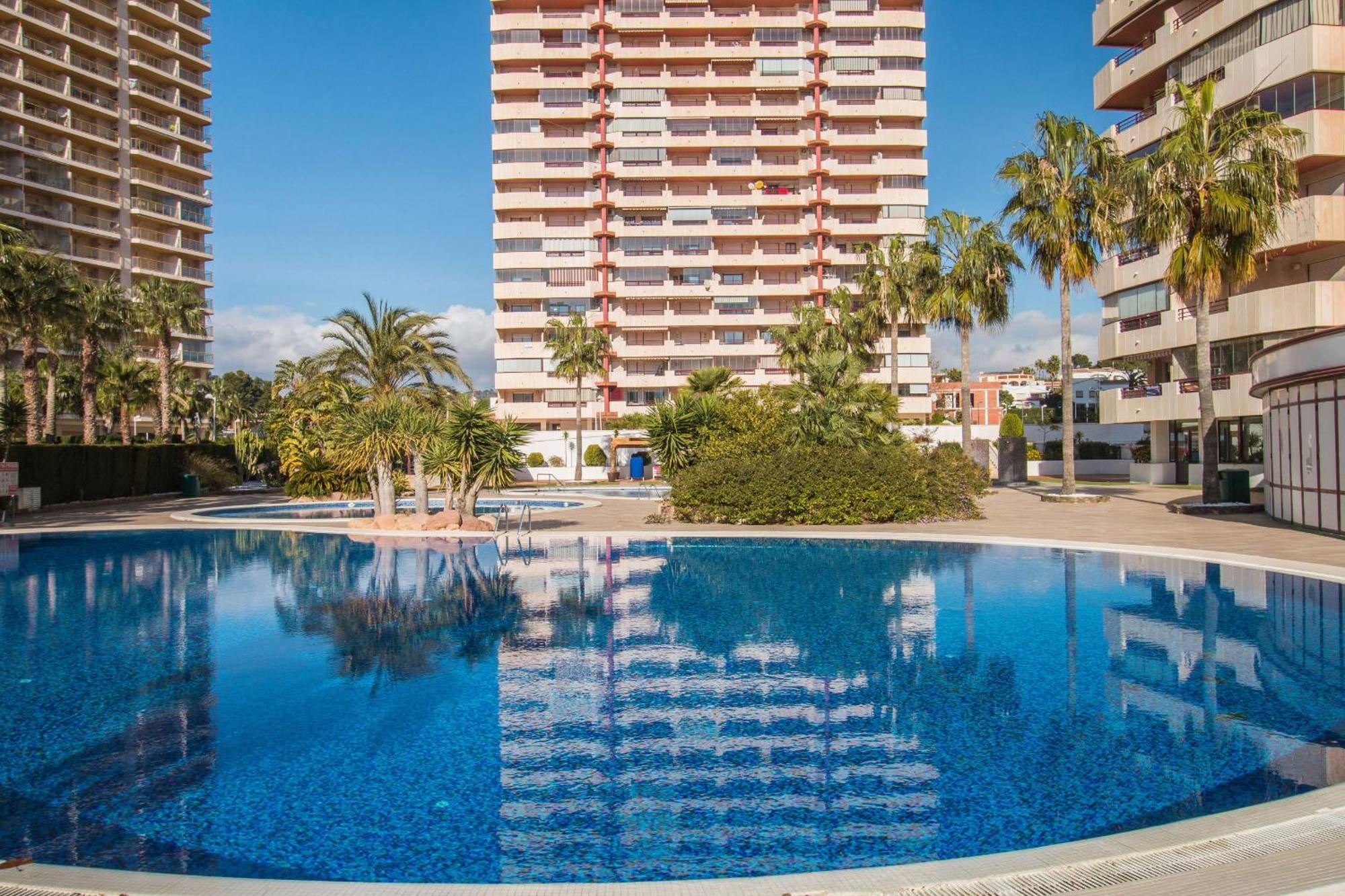 Apartamento Coral Beach - Plusholidays Calp Dış mekan fotoğraf