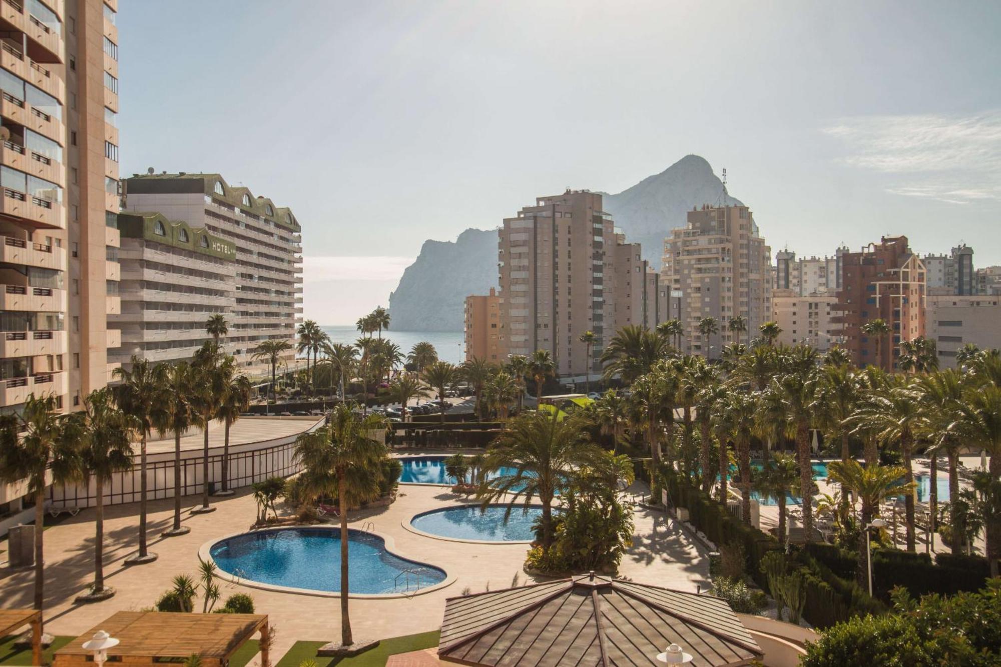 Apartamento Coral Beach - Plusholidays Calp Dış mekan fotoğraf