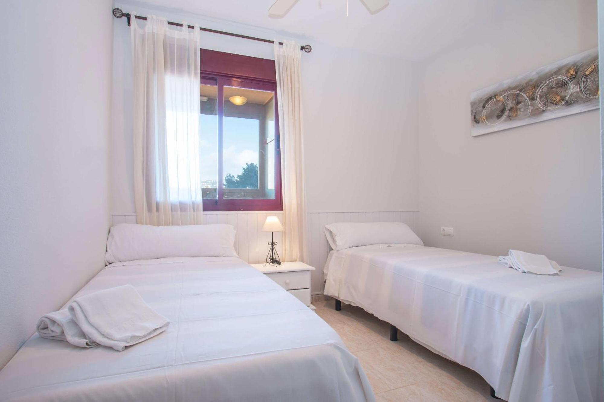 Apartamento Coral Beach - Plusholidays Calp Dış mekan fotoğraf