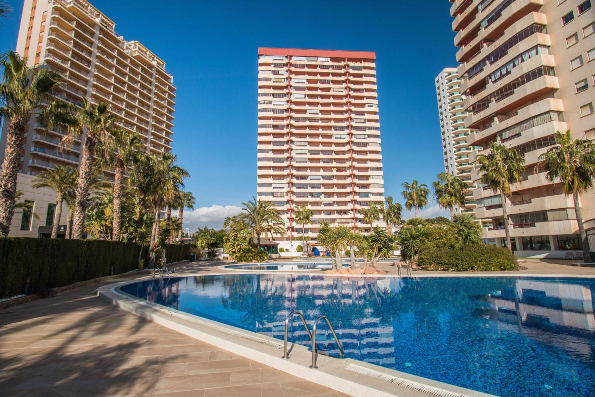Apartamento Coral Beach - Plusholidays Calp Dış mekan fotoğraf